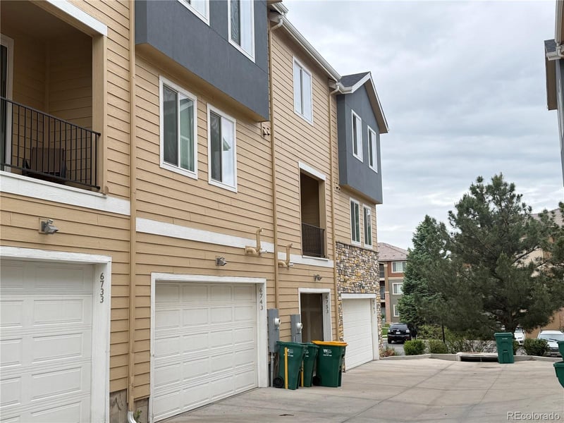 6753 Tempe Ct, Aurora, CO 80016
