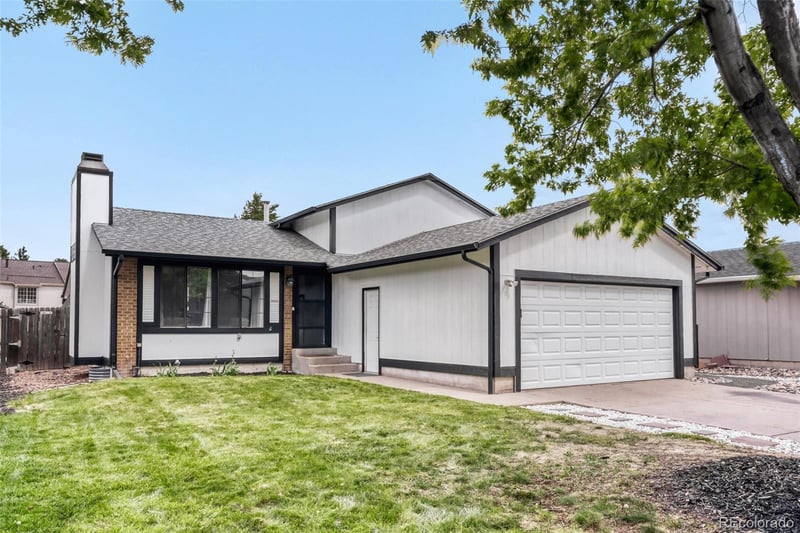 16283 Oxford Dr, Aurora, CO 80013