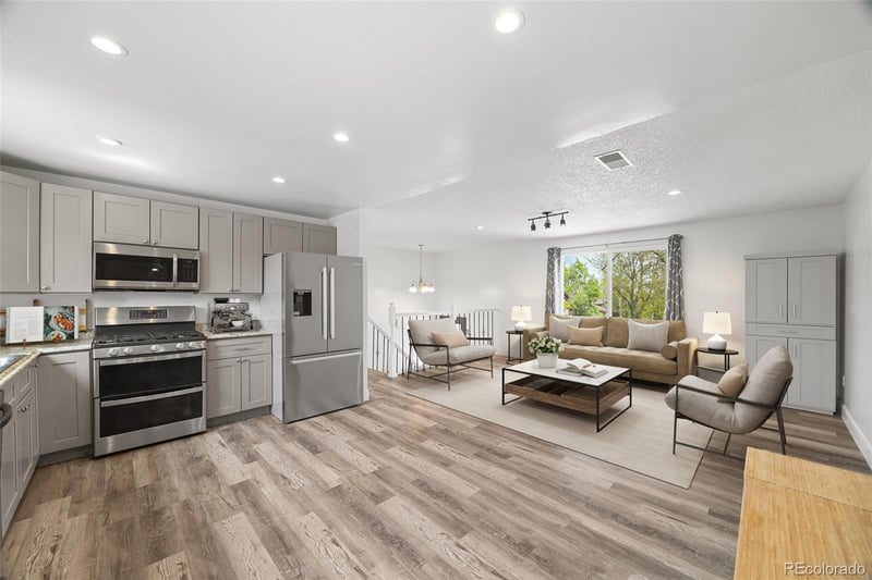 16023 Eastman Pl, Aurora, CO 80013