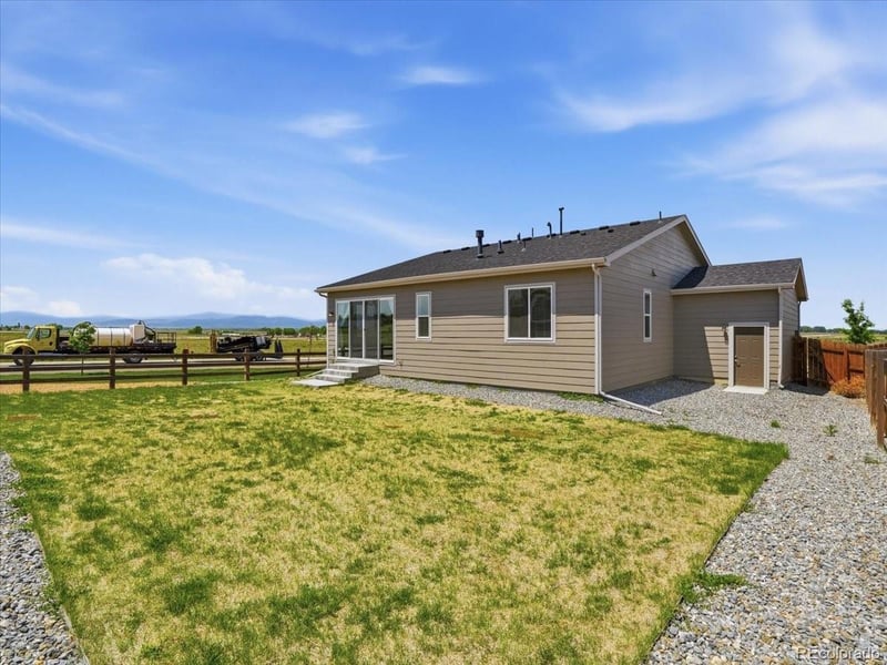 5445 Shady Oaks Dr, Fort Collins, CO 80528