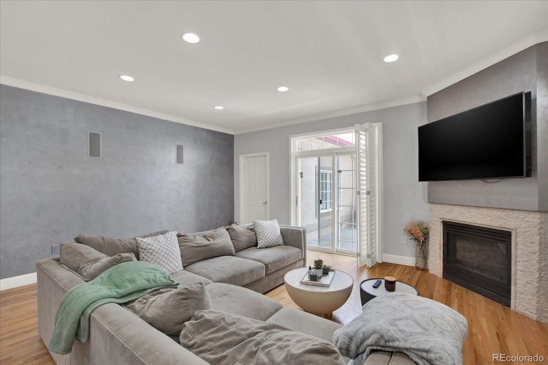 115 Jackson St, Denver, CO 80209