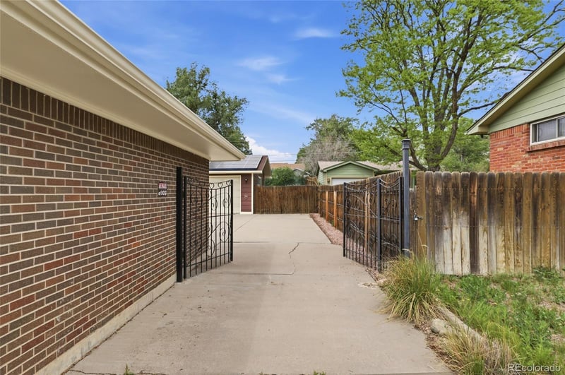 4769 Lowell Blvd, Littleton, CO 80123