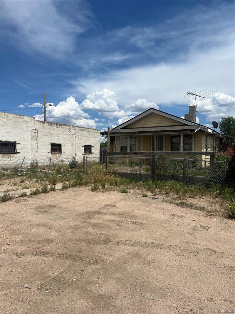 12330 Brighton Rd, Henderson, CO 80640