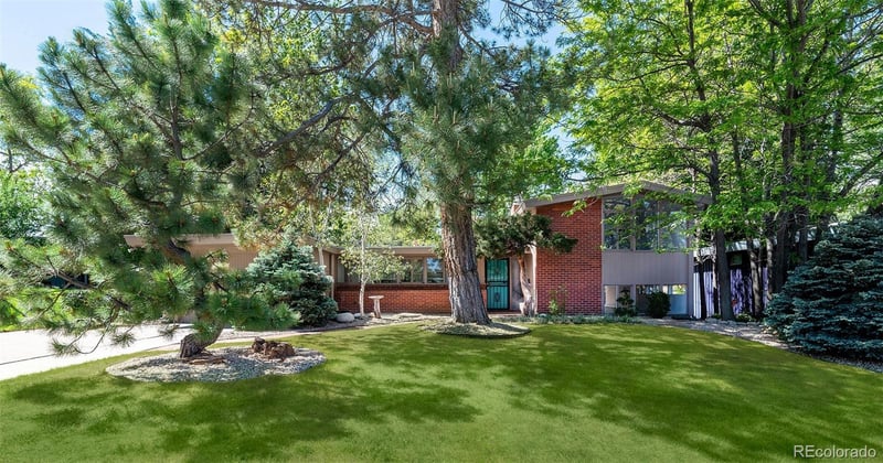 2935 Lafayette Dr, Englewood, CO 80113