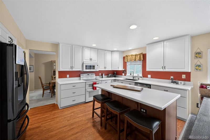 19018 Ithaca Dr, Aurora, CO 80013
