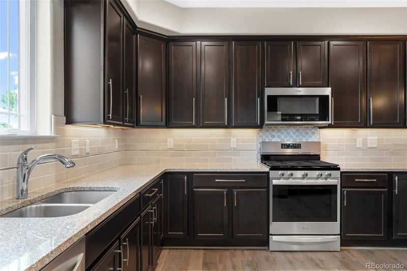 56525 25th Ave, Strasburg, CO 80136