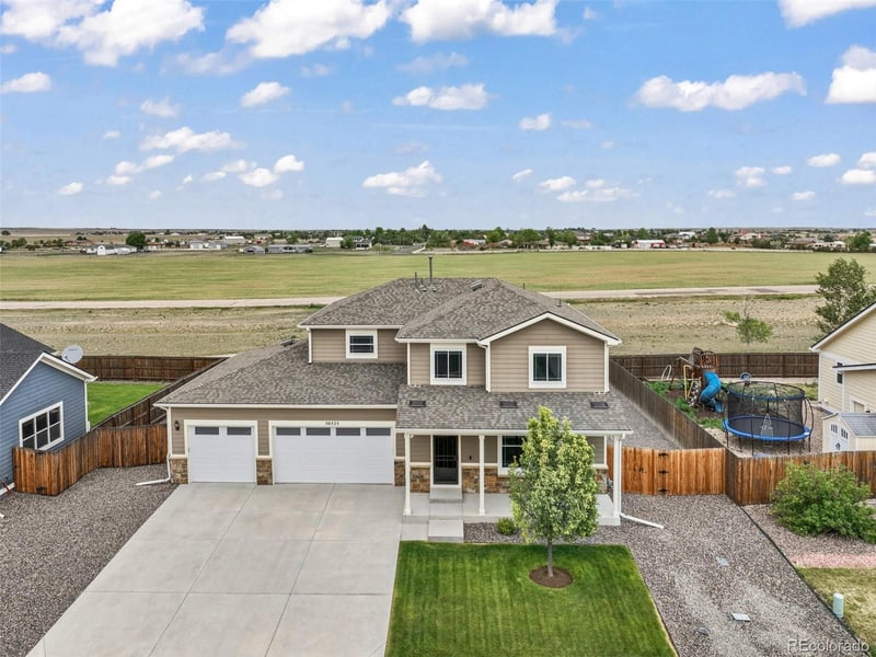 56525 25th Ave, Strasburg, CO 80136