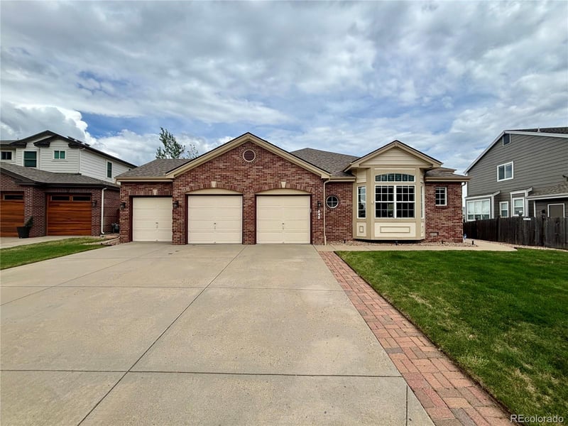 542 Canyon Point Cir, Golden, CO 80403