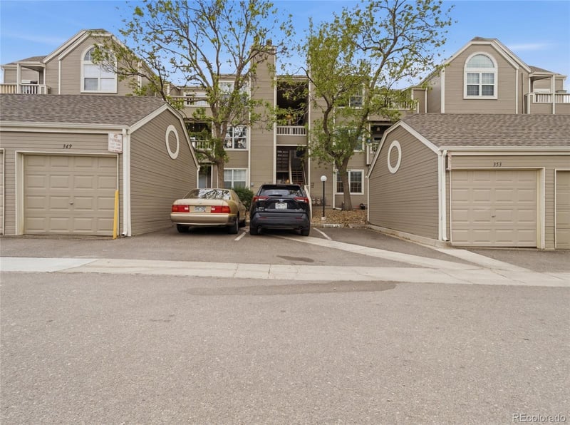 5705 Atlantic Pl #106, Lakewood, CO 80227