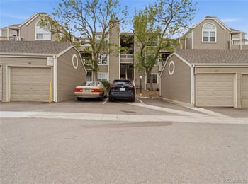 5705 W Atlantic Pl #106, Lakewood, CO 80227