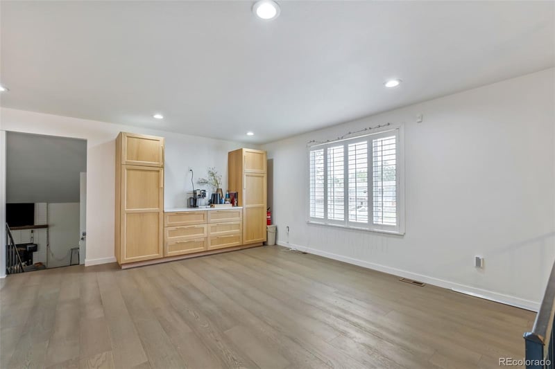 12438 70th Pl, Arvada, CO 80004