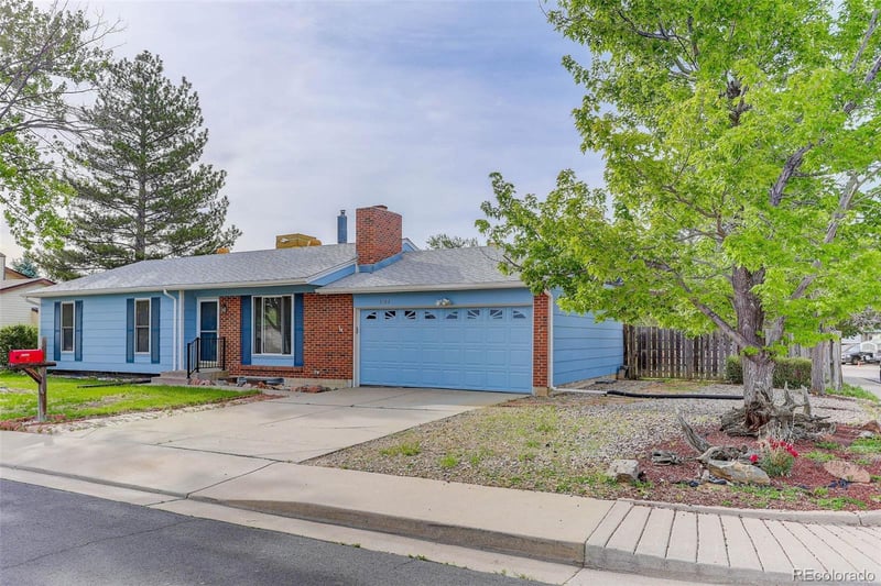 3162 10th Avenue Pl, Broomfield, CO 80020