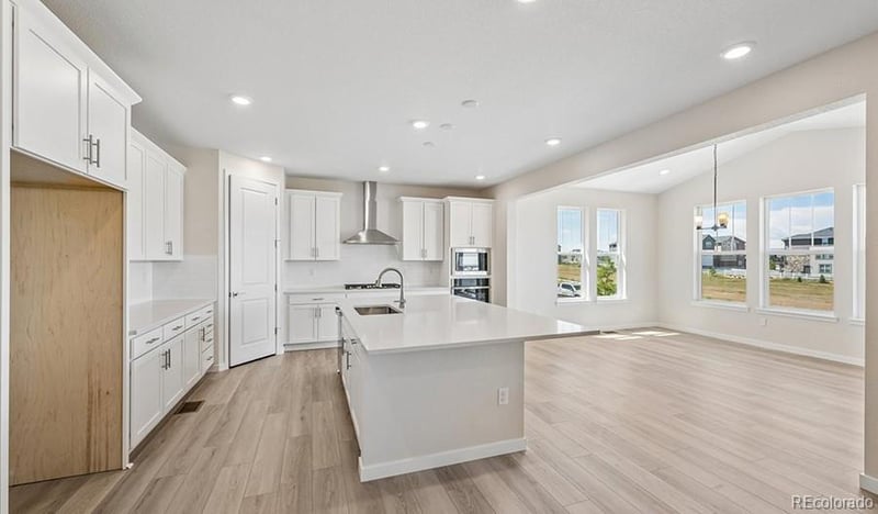 2123 S Irvington St, Aurora, CO 80018