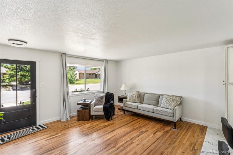 2327 Mineral Ave, Centennial, CO 80122