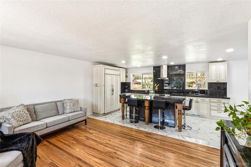 2327 Mineral Ave, Centennial, CO 80122