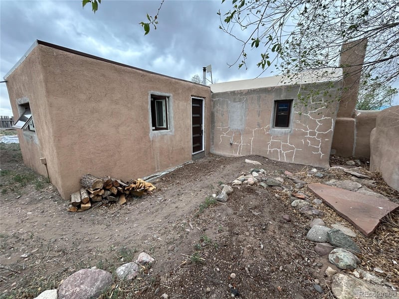 321 Palisade Ct, Moffat, CO 81143