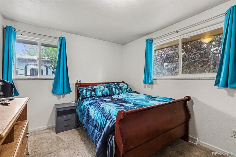 11873 71st Ave, Arvada, CO 80004