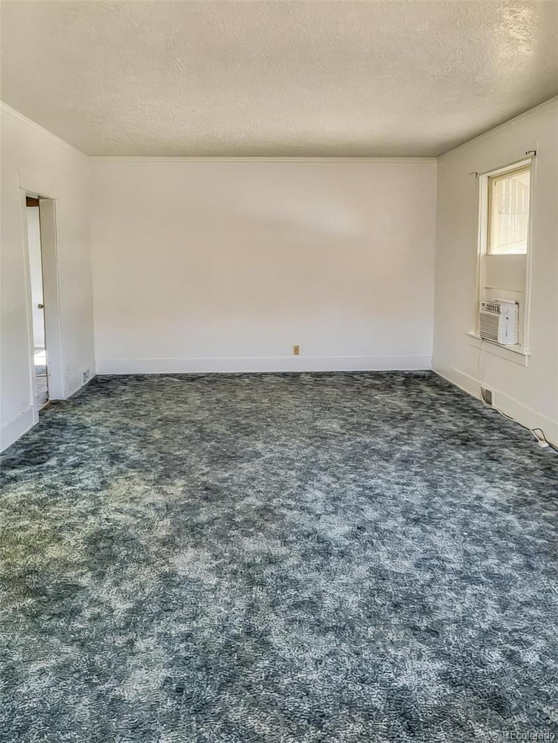113 3rd St, La Junta, CO 81050