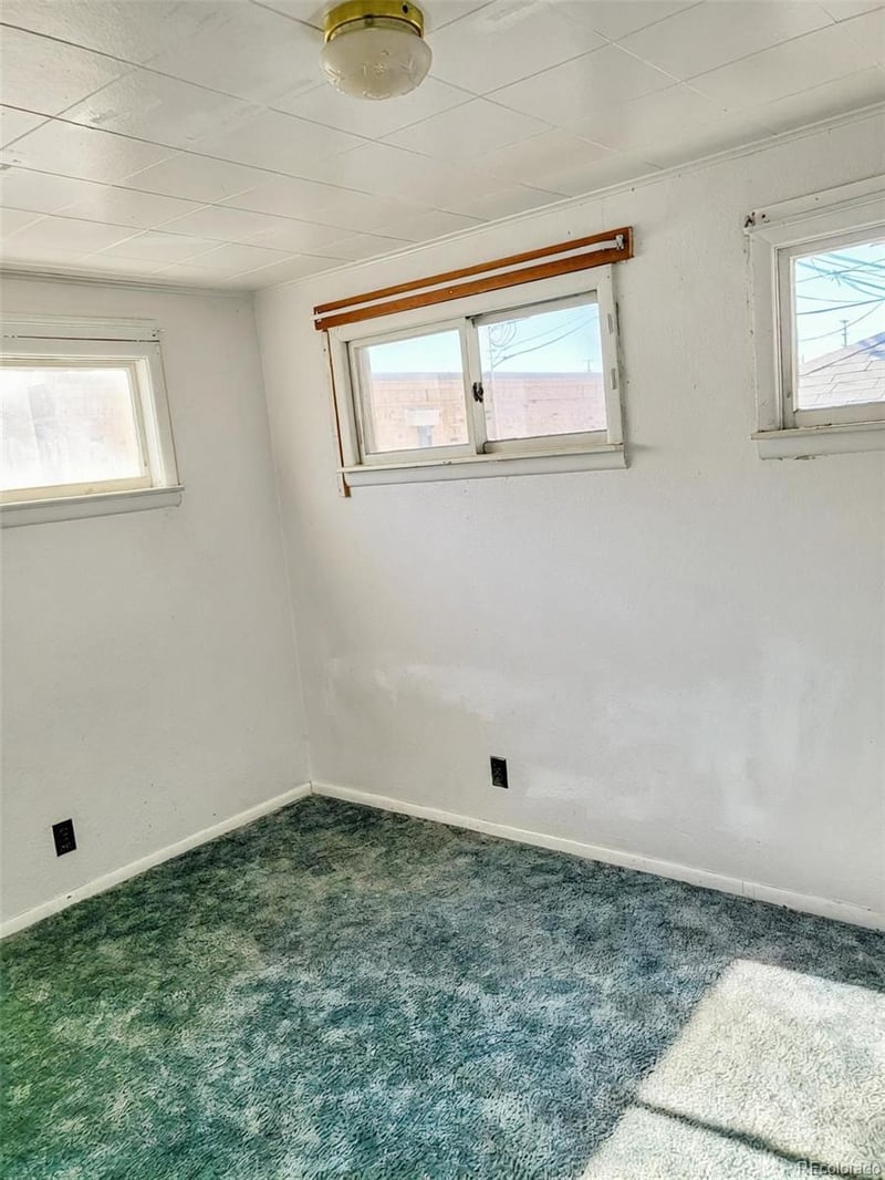 113 3rd St, La Junta, CO 81050