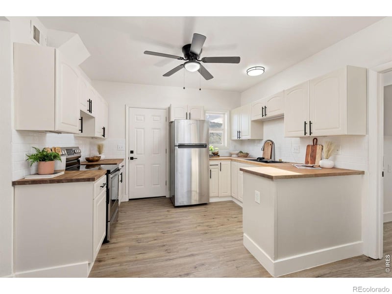 7467 Highway 34 , Loveland, CO 80537