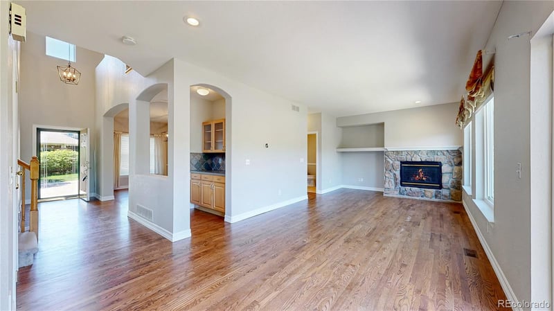 2223 100th Pl, Thornton, CO 80229