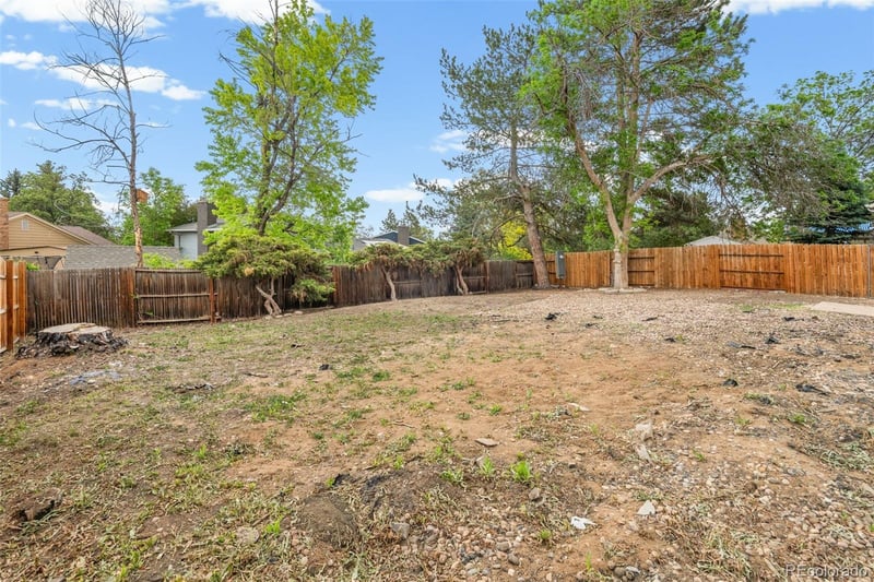 1860 Truckee Way, Aurora, CO 80017