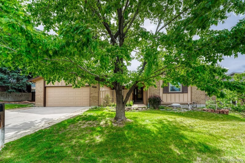 2648 Macon Ct, Aurora, CO 80014