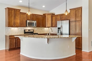 8341 Gardenia St, Arvada, CO 80005