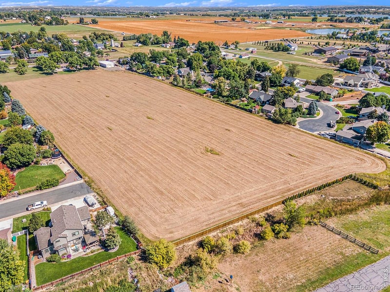 Oracle Ct #17, Loveland, CO 80538
