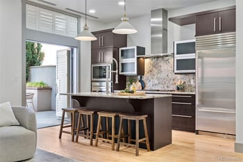 105 Fillmore St #204, Denver, CO 80206
