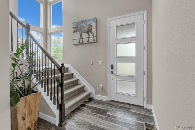 1065 White Leaf Cir, Castle Rock, CO 80108