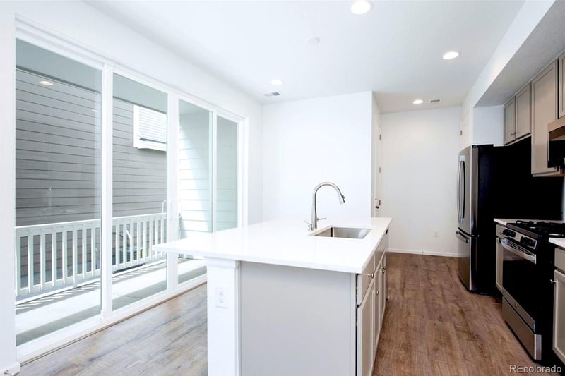 5323 Spalding Pl, Longmont, CO 80504
