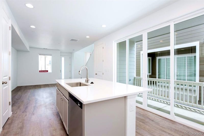 5323 Spalding Pl, Longmont, CO 80504