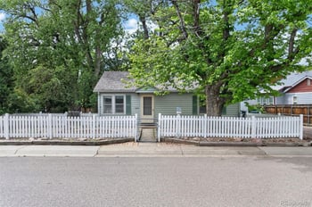 2220 East St, Golden, CO 80401