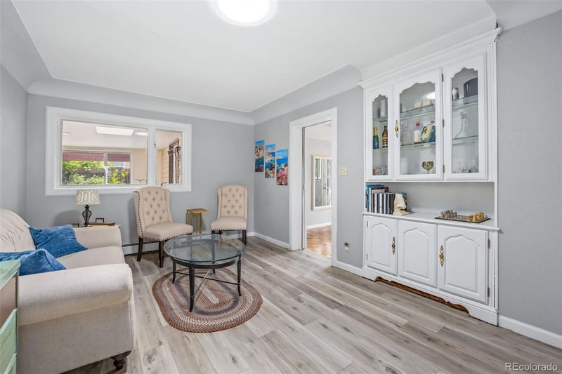 6408 Louthan St, Littleton, CO 80120