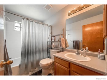 1418 Paramount Pl, Longmont, CO 80501