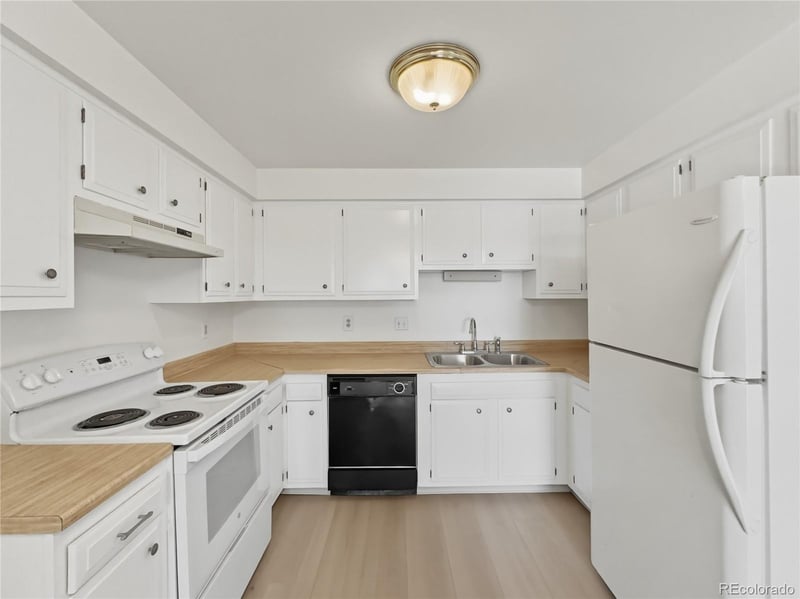 6155 Simms St #2, Arvada, CO 80004