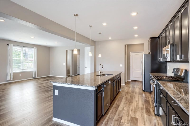3260 Jonquil St, Castle Rock, CO 80109