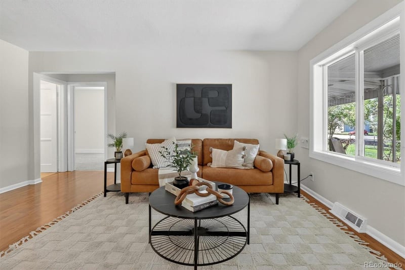 1908 Geneva St, Aurora, CO 80010