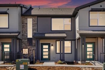 6357 Netherland Ct, Aurora, CO 80019