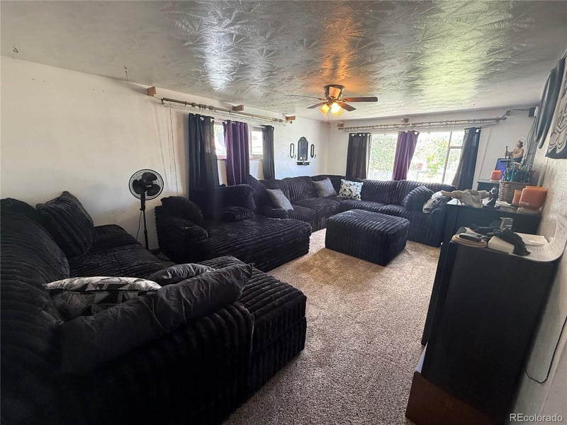 7095 Pontiac St, Commerce City, CO 80022