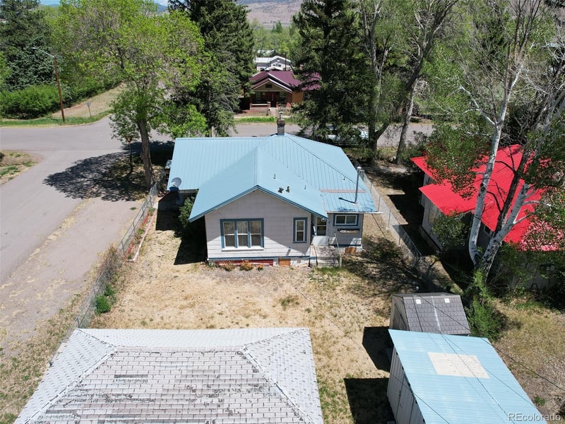 400 7th St, Saguache, CO 81149