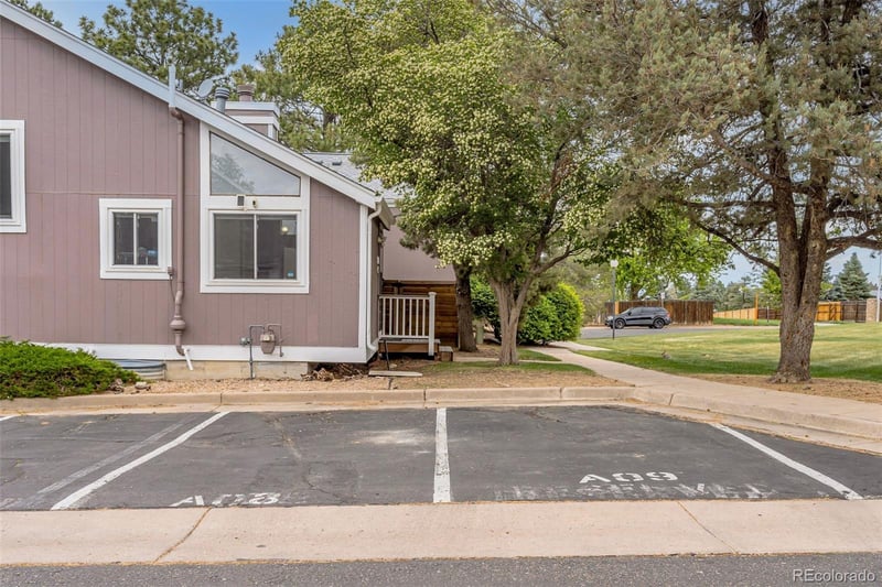 3750 Genoa Cir #C, Aurora, CO 80013