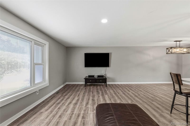 550 Estes St, Lakewood, CO 80226