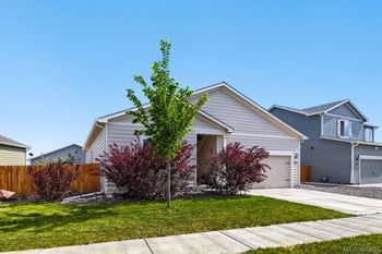 524 Evans Ave, Keenesburg, CO 80643
