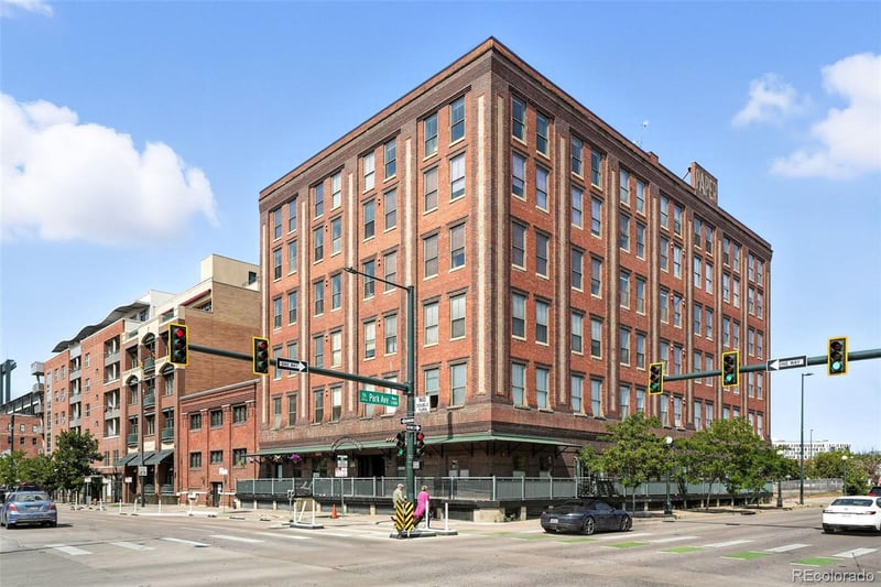 2261 Blake St #3E, Denver, CO 80205