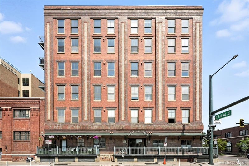 2261 Blake St #3E, Denver, CO 80205