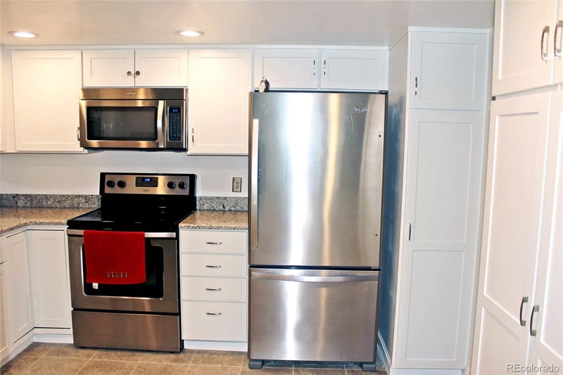 13661 Marina Dr #406, Aurora, CO 80014