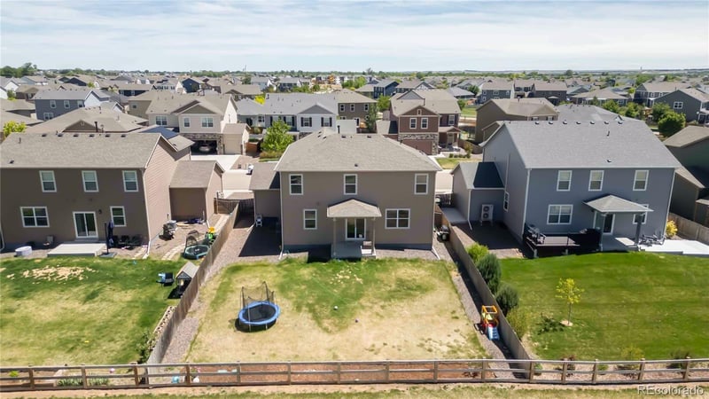 914 Charlton Dr, Windsor, CO 80550