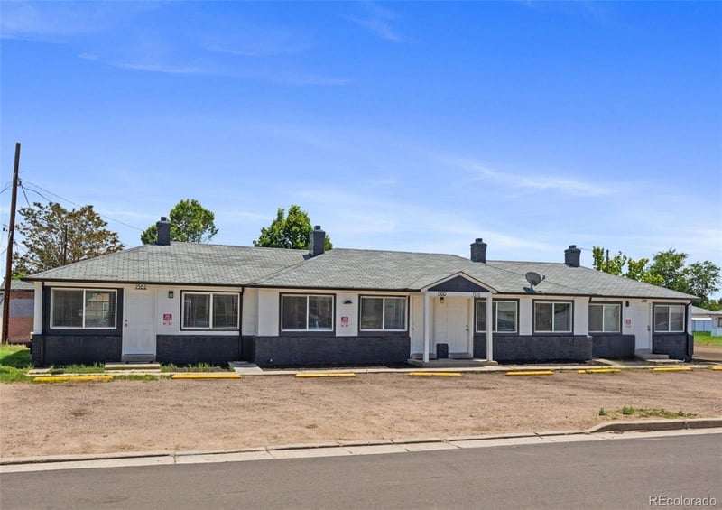 7376-7382 Oneida Dr, Commerce City, CO 80022
